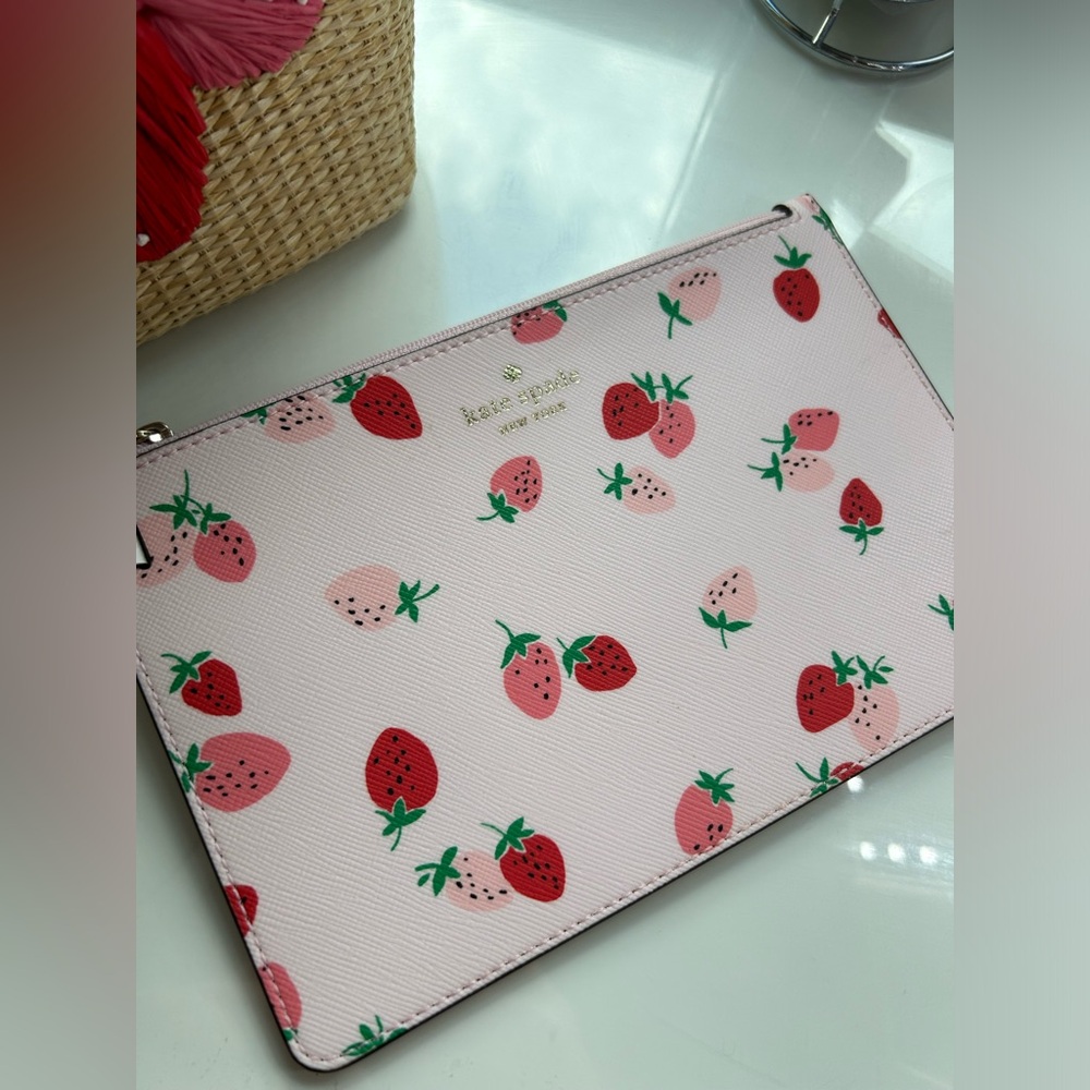 Kate Spade Canvas Tote Strawberry Embroidery - Picture 11 of 11